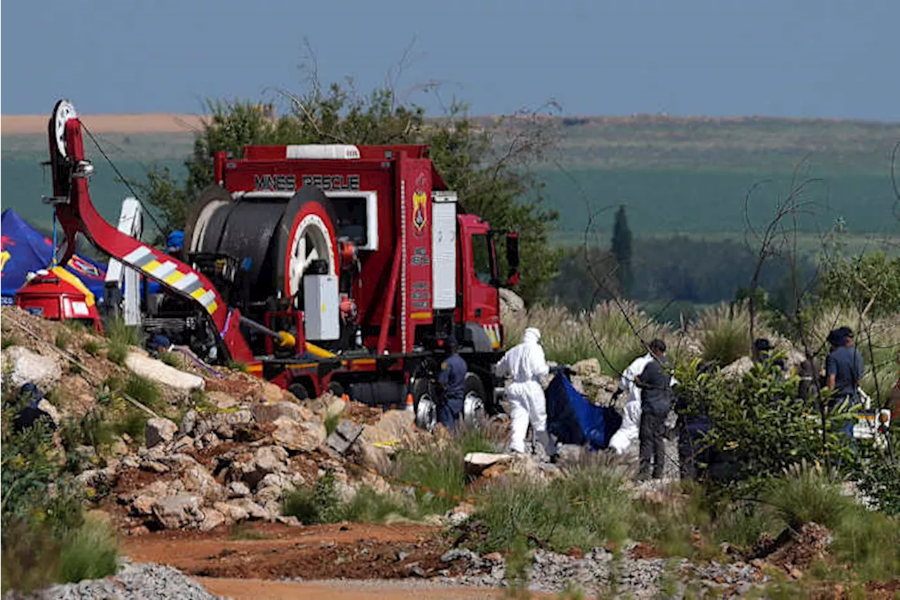 Rescue Operation Underway for Miners Trapped in Abandoned Gold Mine in South Africa