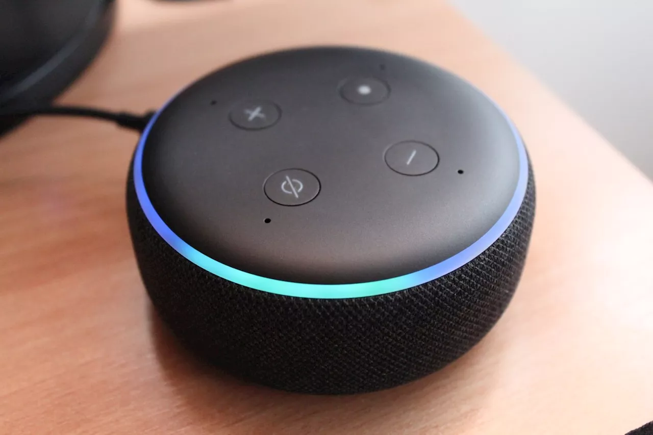 Hallucinations, lenteurs : Amazon a du mal à accoucher de la « nouvelle » Alexa