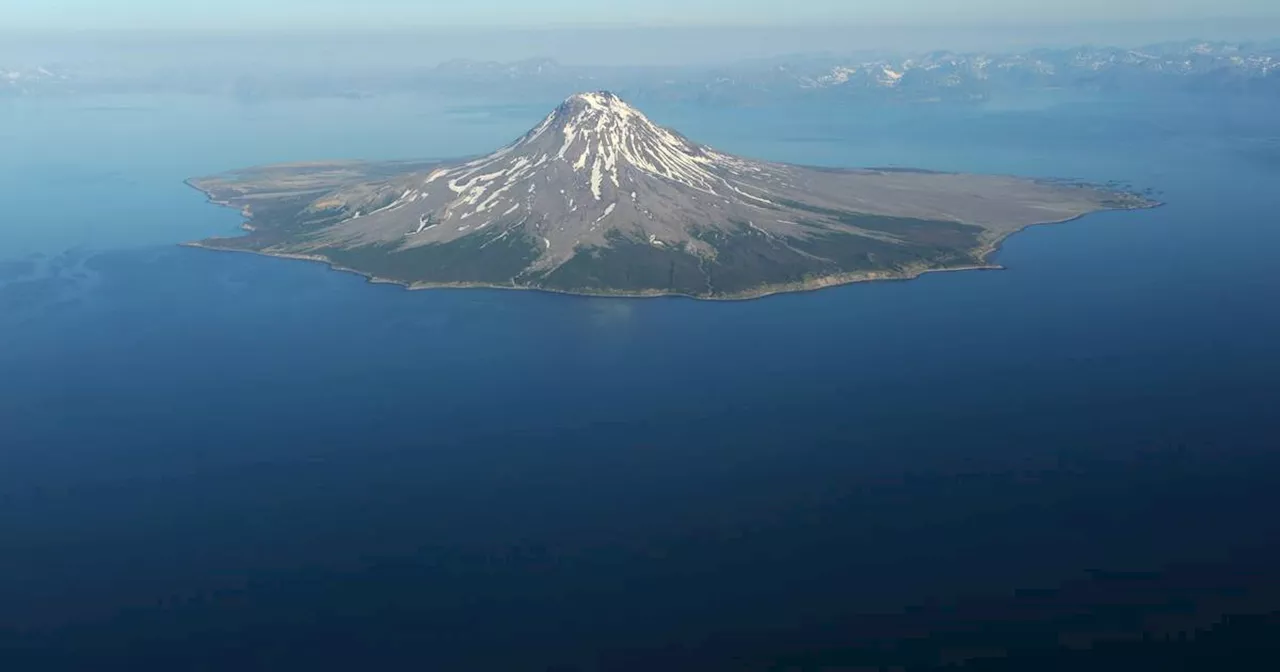 Alaska officials preparing geothermal lease sale at Cook Inlet volcano