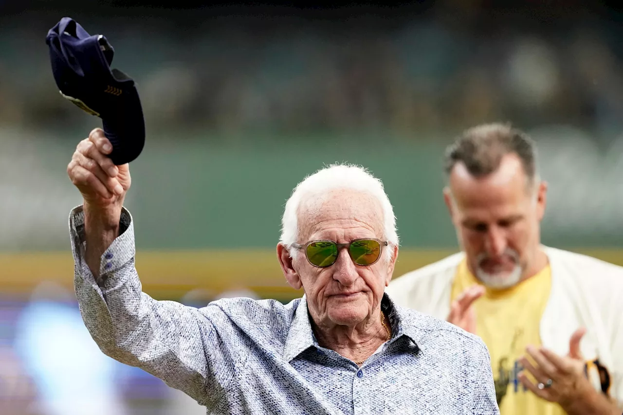 'Mr. Baseball' Bob Uecker, star of TV's 'Mr. Belvedere,' dies at 90