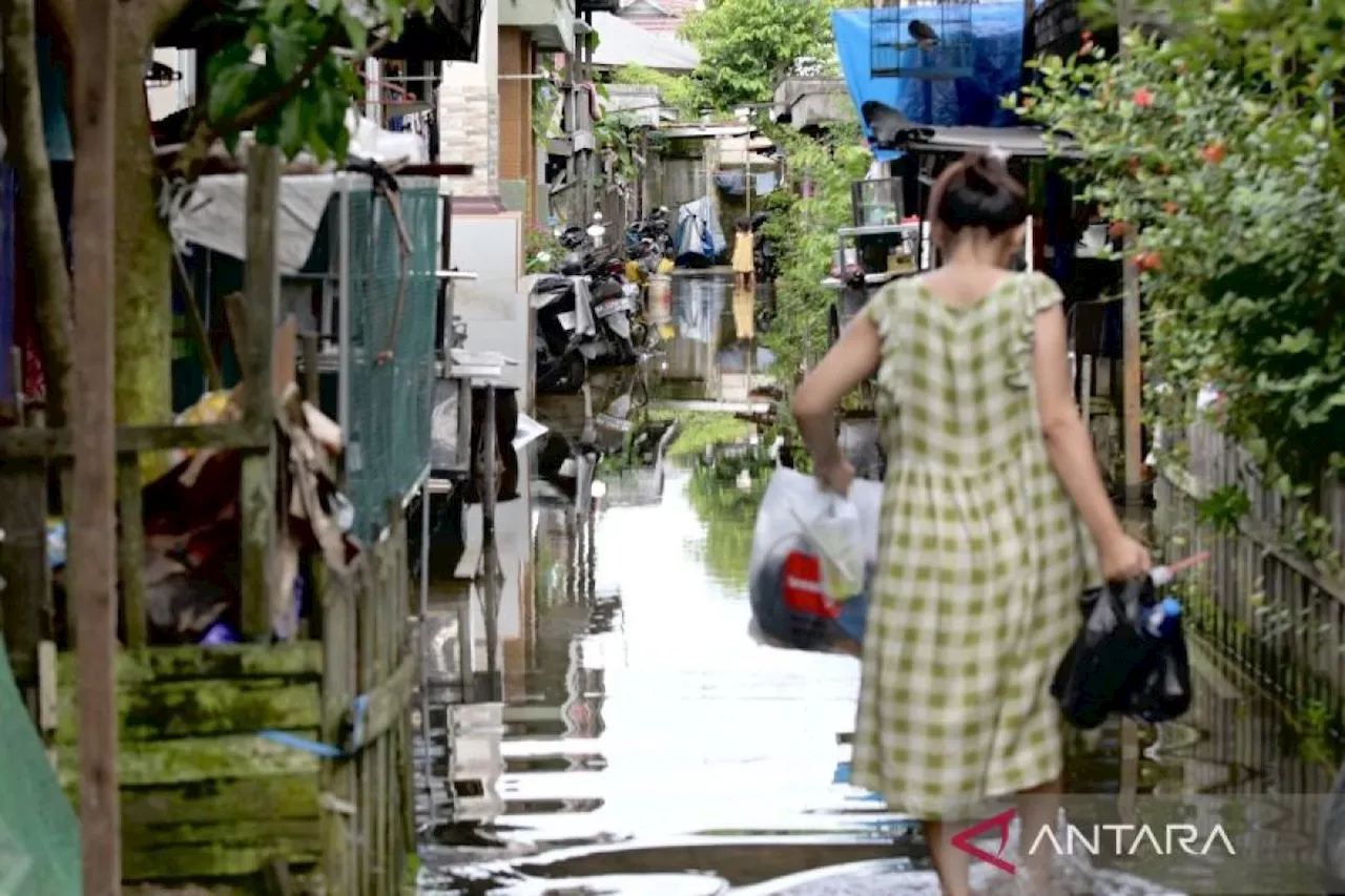 Banjir Rob dan Hujan Tinggi Raup 114 Titik Genangan Air di Banjarmasin