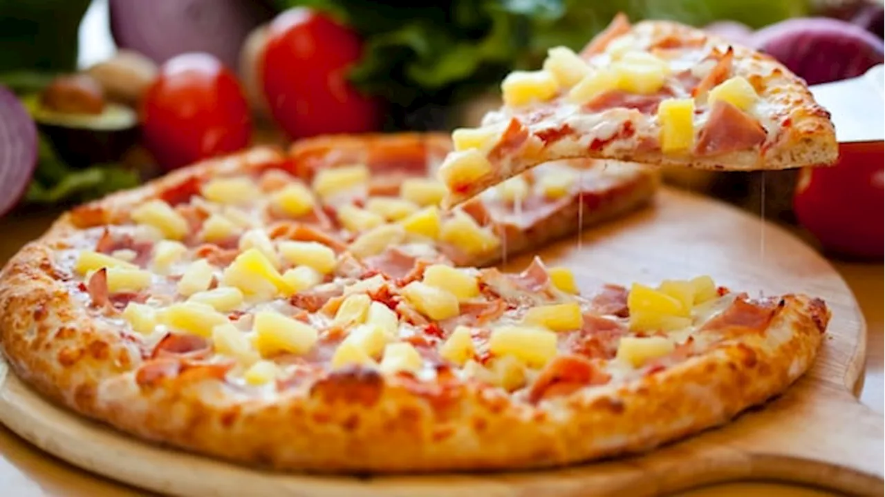 British Pizzeria Charges $177 for Hawaiian Pizza, Sparking Debate