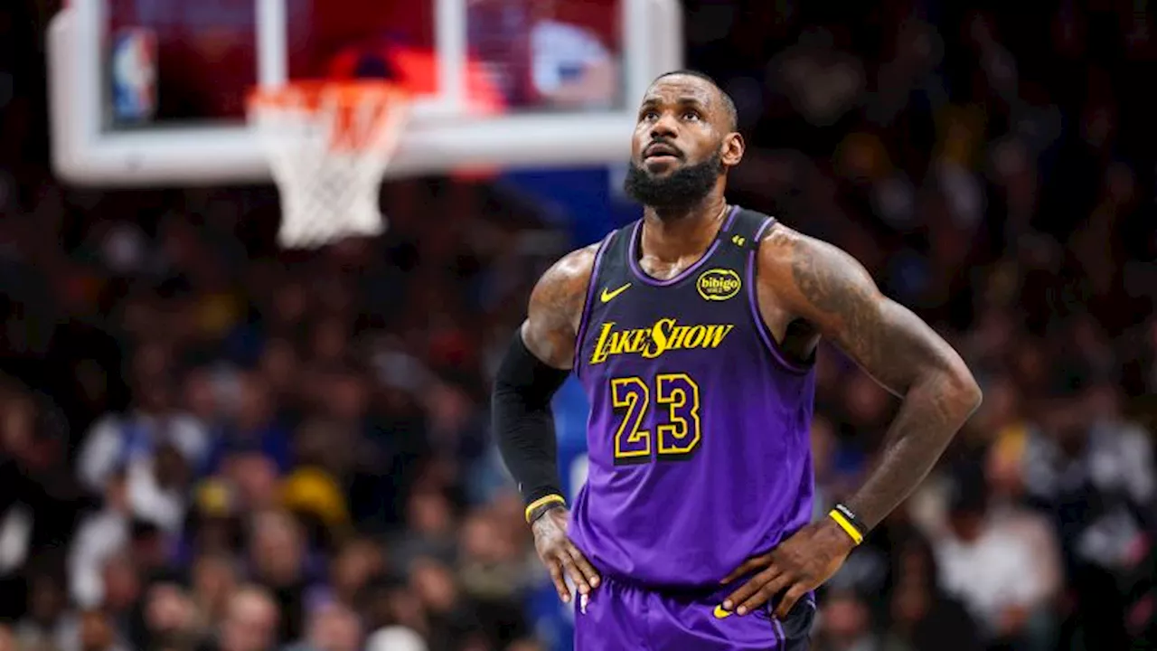 LeBron James says he ‘absolutely’ considered swapping the NBA for the NFL during the 2011 lockout