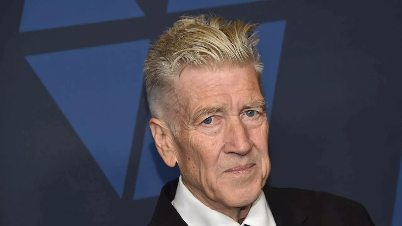 Addio a David Lynch, il regista di «Twin Peaks» e «Mulholland Drive» e «Blue Velvet»: aveva 78 anni