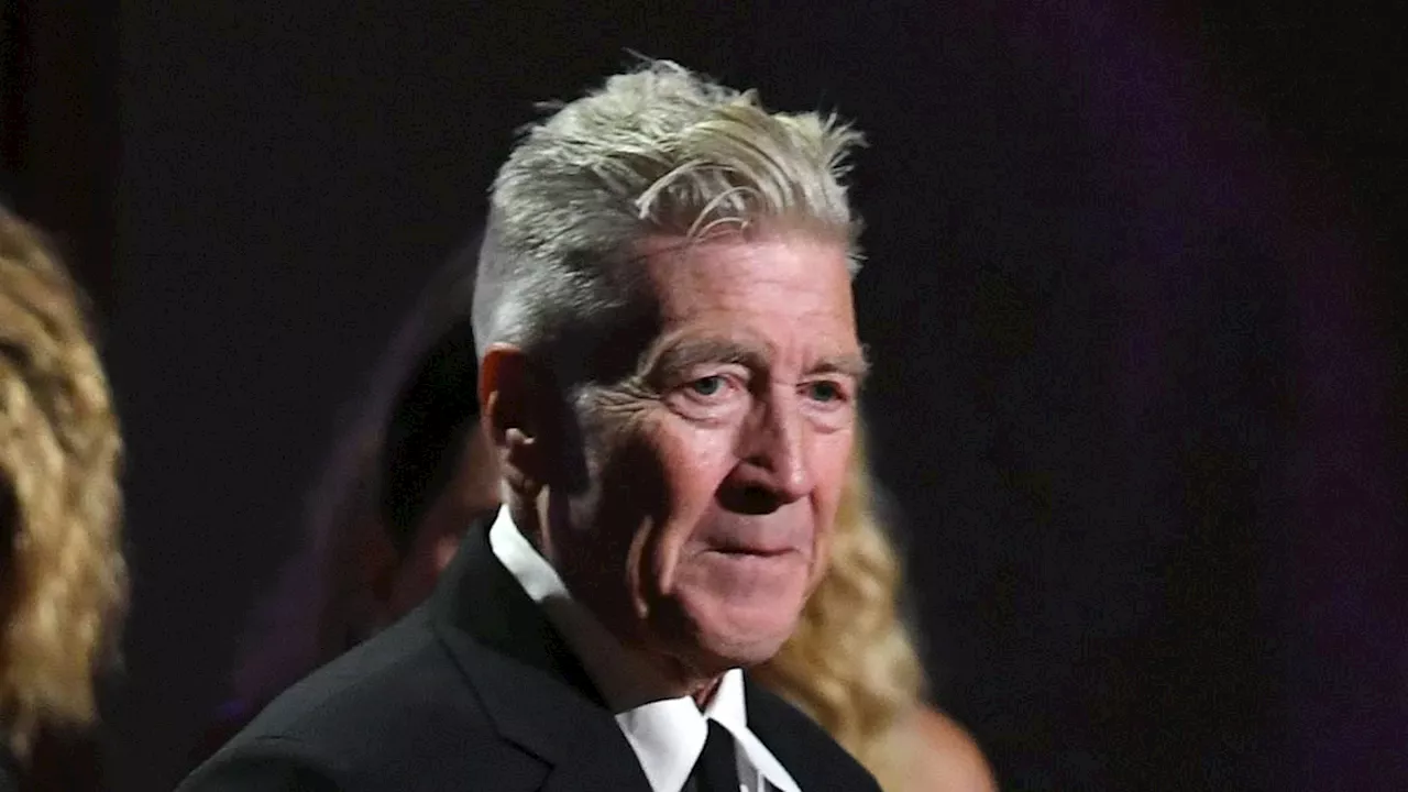 David Lynch tributes: Ron Howard, James Gunn and others remember Twin Peaks director after his death...