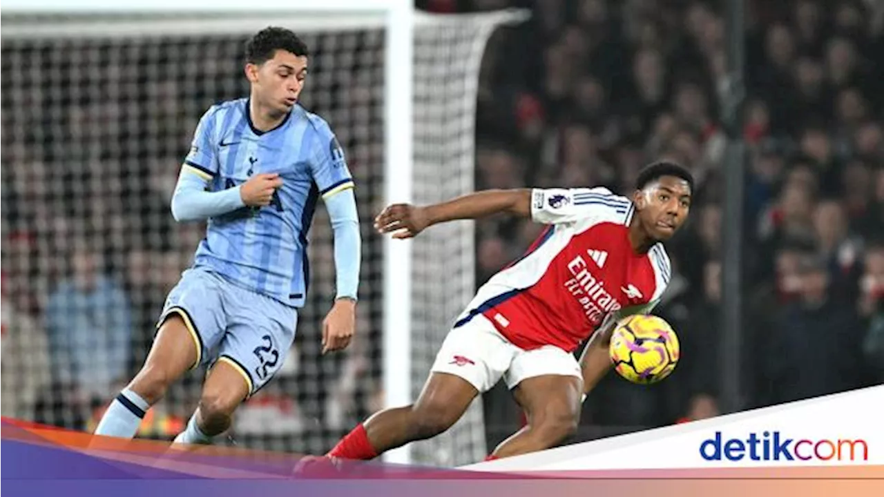 Derby London Utara Bikin Myles Lewis-Skelly Senyum-senyum