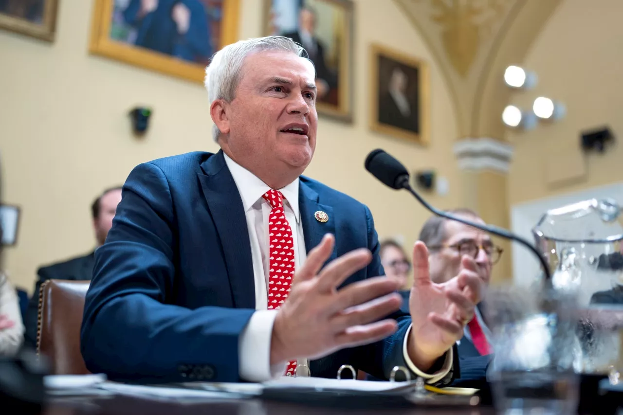 Comer slams Biden for 'failure' to bring federal employees back to office