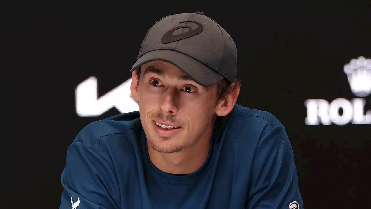 De Minaur Defends Kokkinakis and Advances to Australian Open Third Round