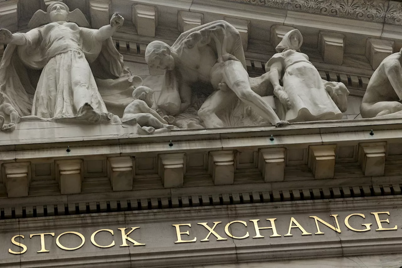 In predicting markets, the short and long term are just noise