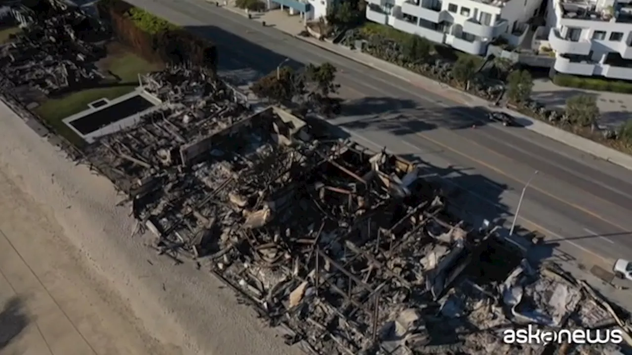 Incendi a Malibu: tregua per i vigili del fuoco grazie all'umidità