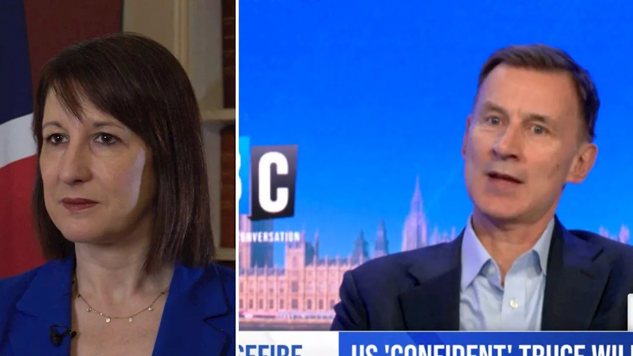 Hunt Urges Starmer Not to Sack Reeves Despite 'Disaster' Budget