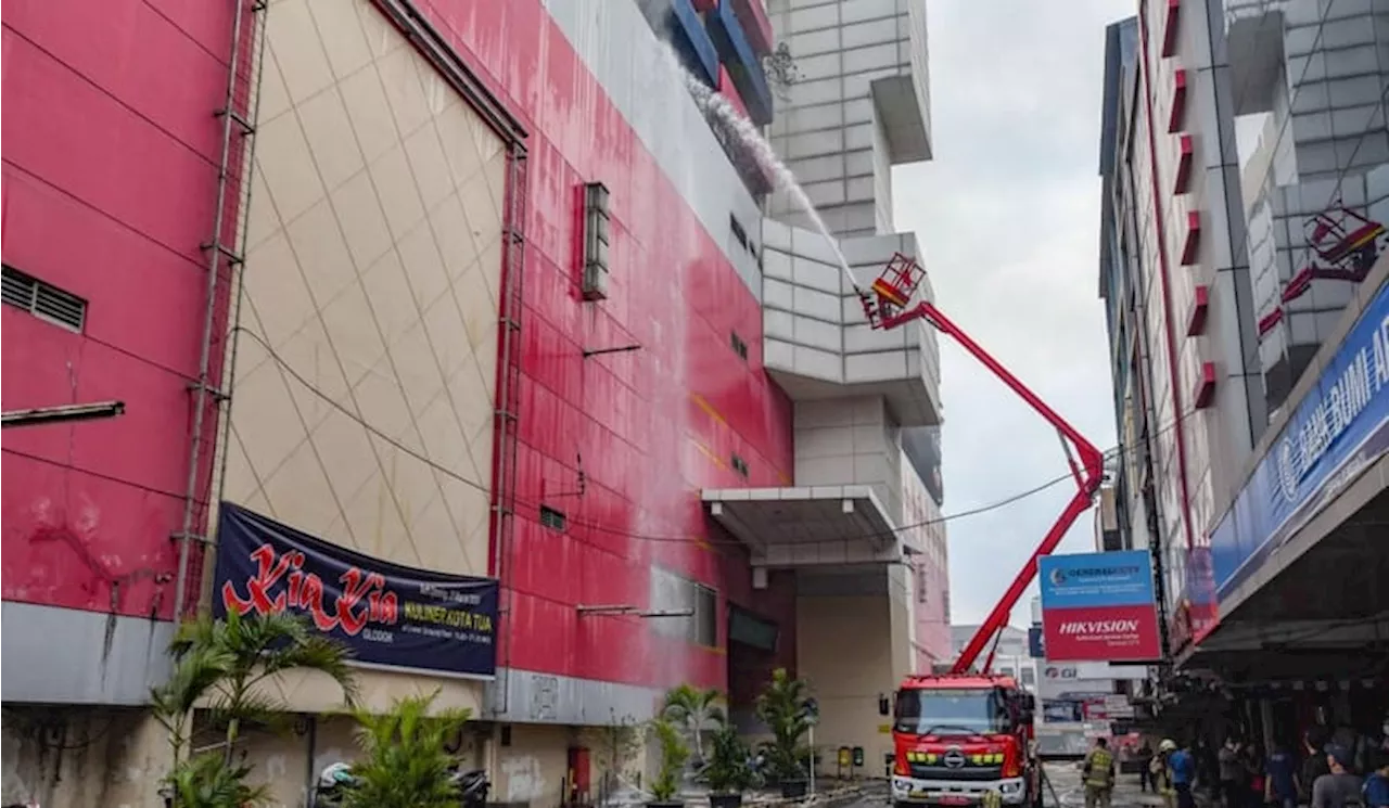 Kebakaran Glodok Plaza: Penyelidikan Mendalam dan Posko Orang Hilang