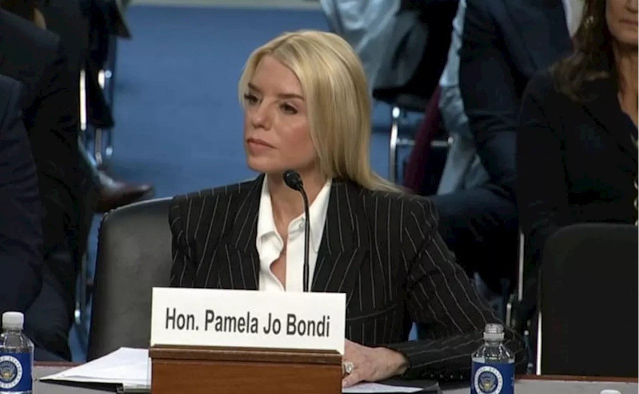 Pam Bondi Janji Tidak Politisasi Departemen Kehakiman AS dalam Sidang Konfirmasi Jaksa Agung