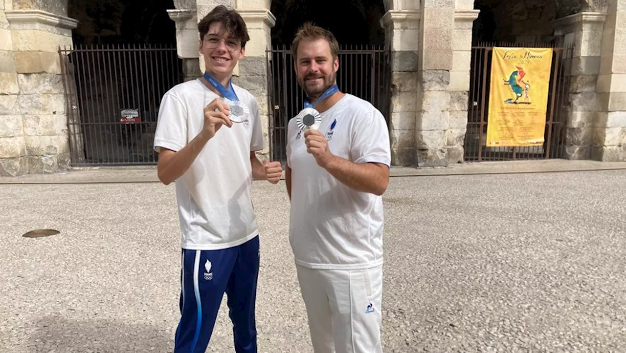 Baptiste Addis et Jean-Charles Valladont en action à l'Occitanie Nîmes archery tournament