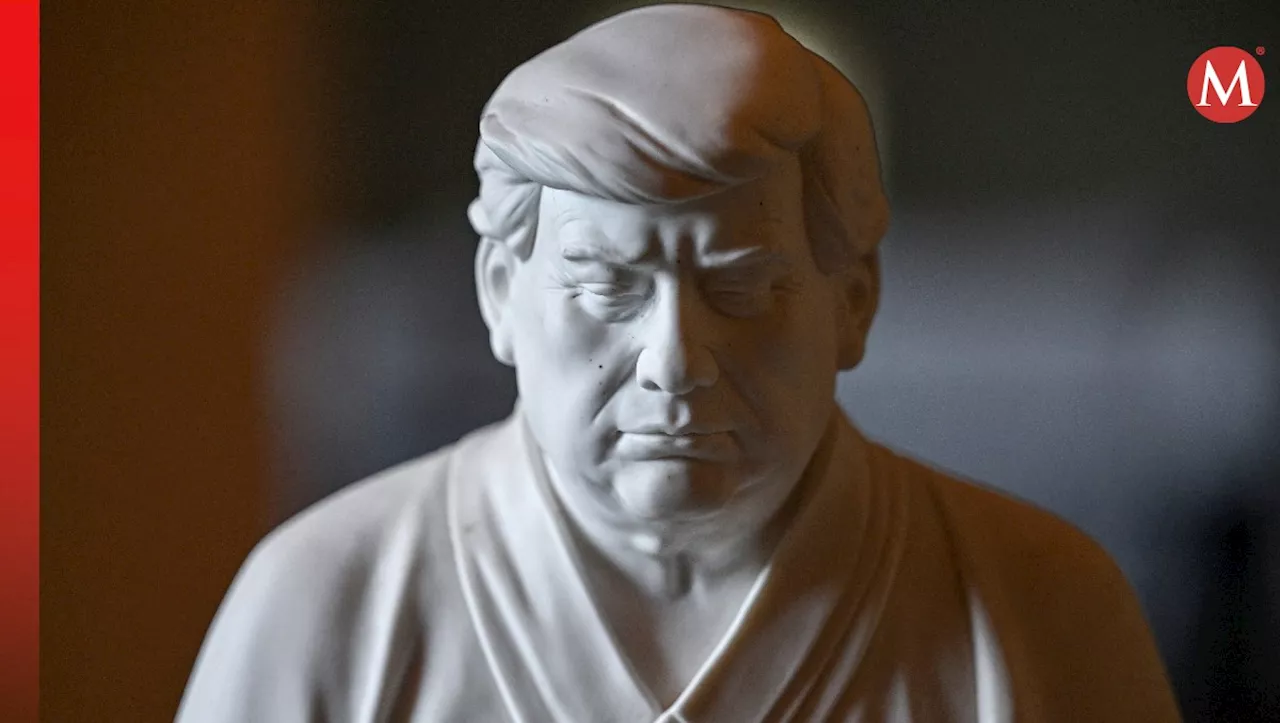 Las estatuas de Trump meditando triunfan en China