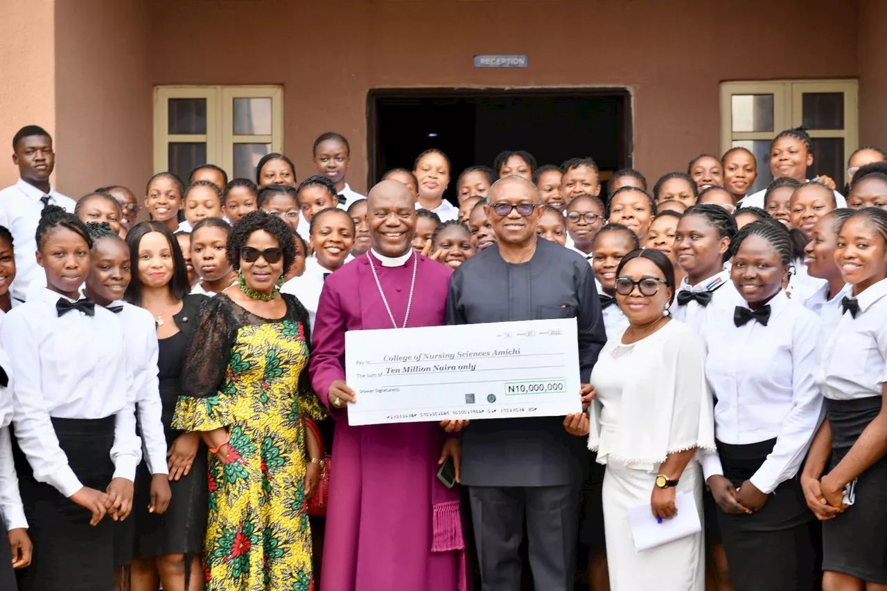 Peter Obi Visits College of Nursing Sciences, Donates ₦10 Million