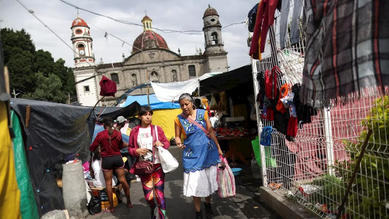 Onzekerheid en angst onder migranten in Mexico-Stad over toelating tot de VS