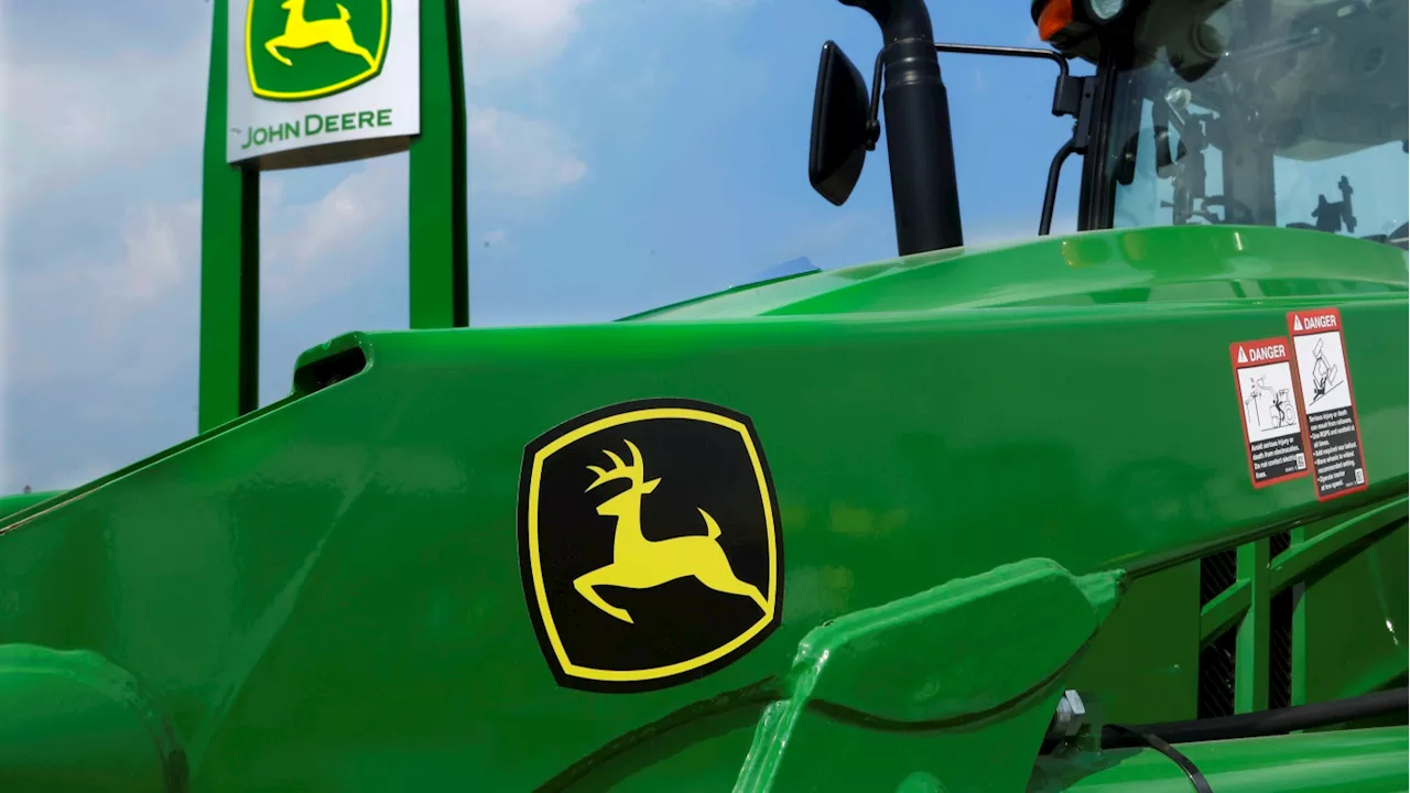 John Deere faces U.S. lawsuit over farmers' ability to repair tractors