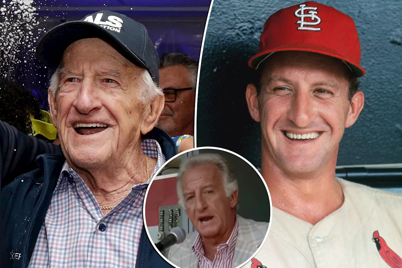 Bob Uecker, legendary voice of the Brewers and 'Mr. Baseball,' dead at 90