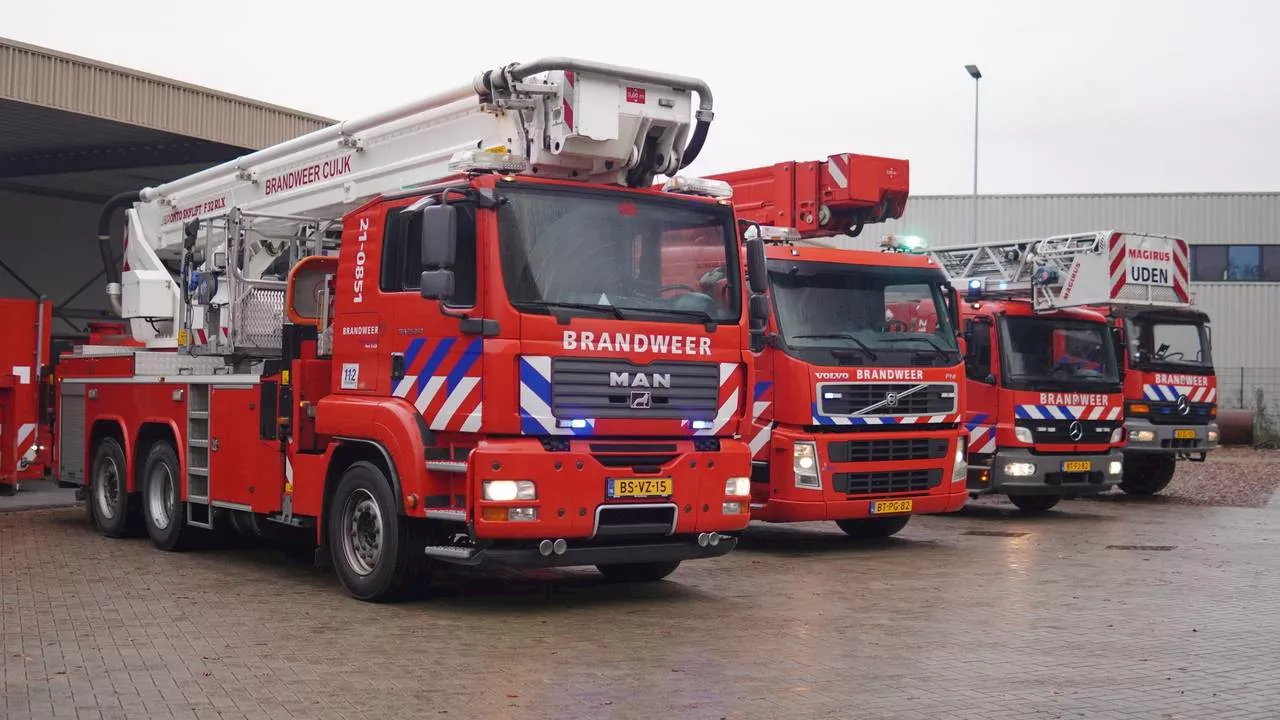 Afgeschreven brandweerwagens gaan naar Oekraïne