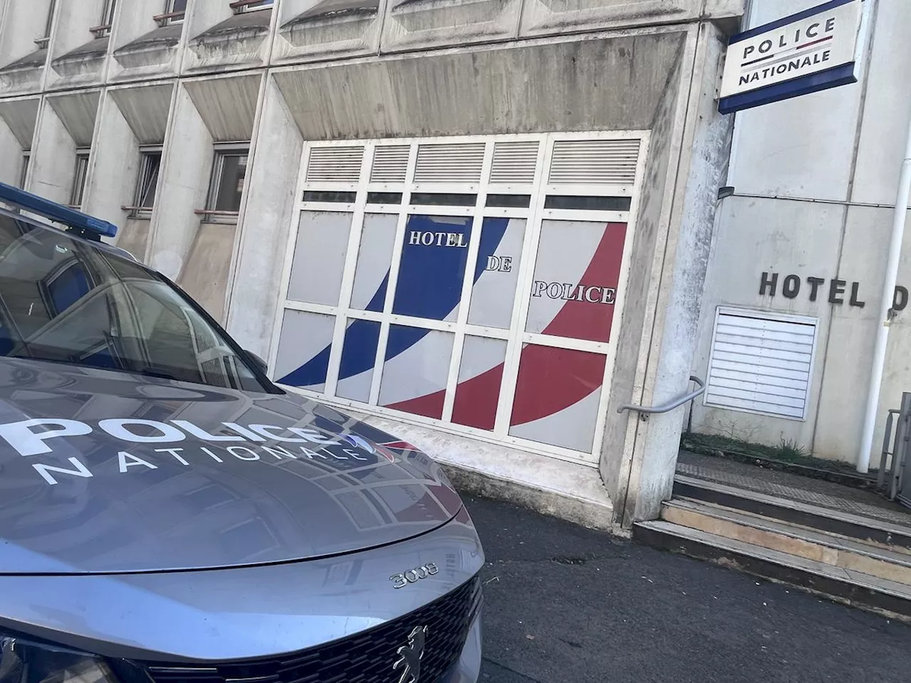 Pourquoi il y avait un attroupement devant le commissariat de police de Périgueux ce jeudi