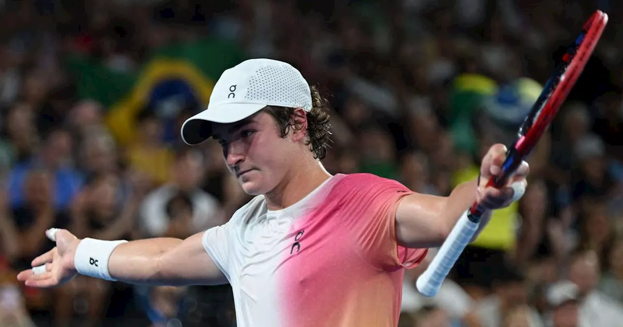 Ídolos do Tênis Elogiam João Fonseca Após Surpreendente Vitória no Australian Open