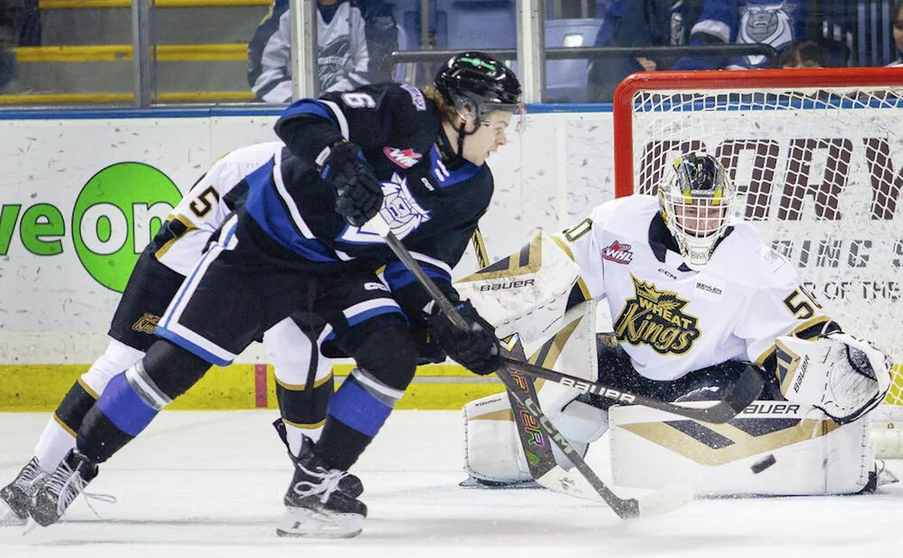 Late Wheat Kings goal halts Royals winning streak