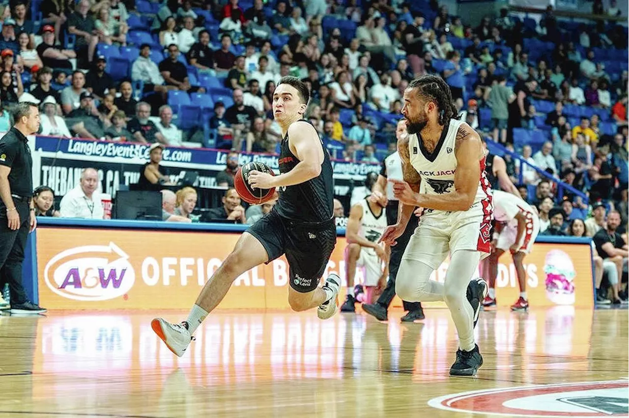 UVic Vikes Men's Basketball Star Diego Maffia Likely Out for Season with Knee Injury