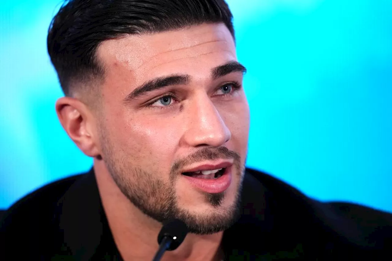 Tommy Fury Åpner Seg om Brudd med Molly-Mae Hague