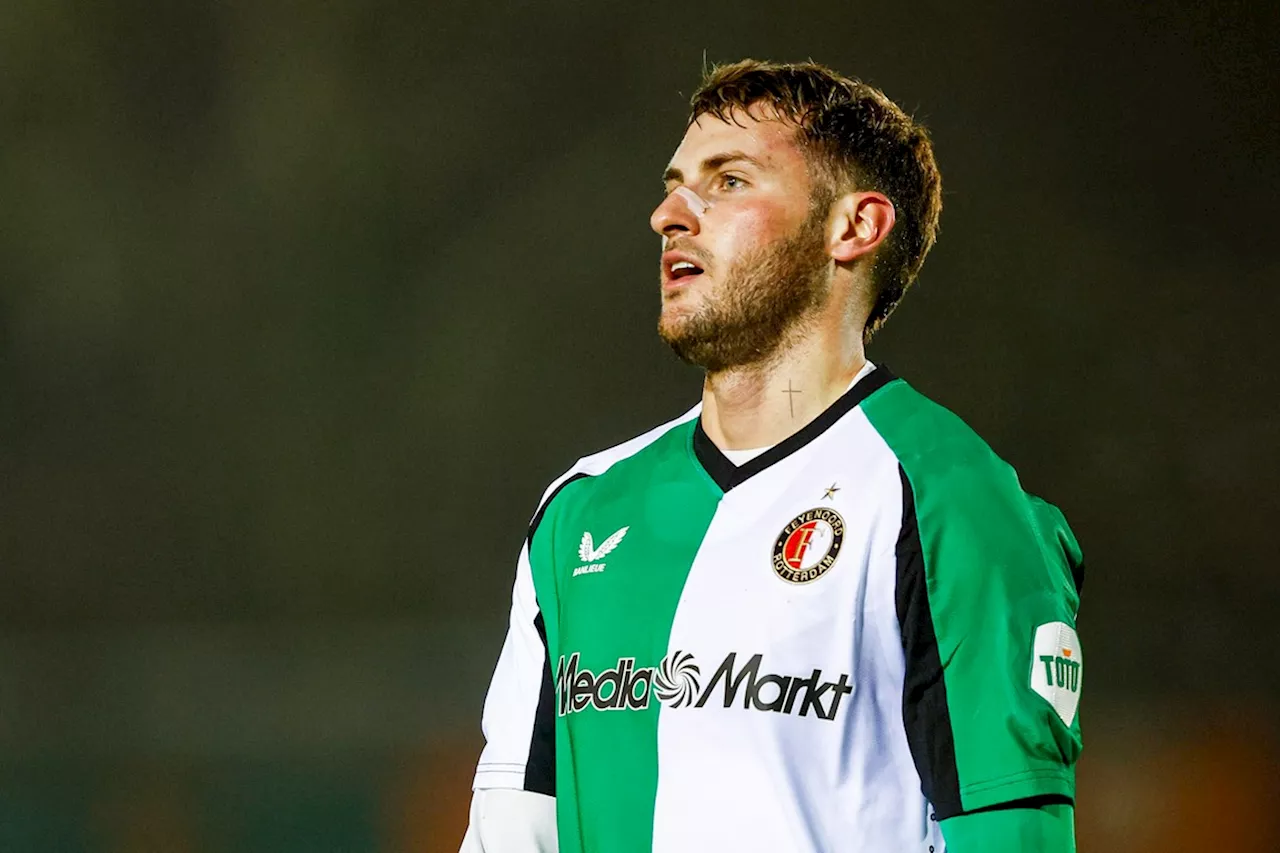 Gimenez scoort twee keer voor Feyenoord, maar mist shirt van tegenstander