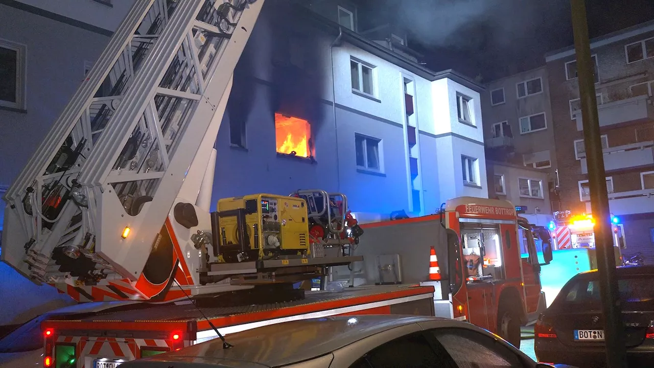 Zwei Tote bei Brand in Mehrfamilienhaus in Bottrop