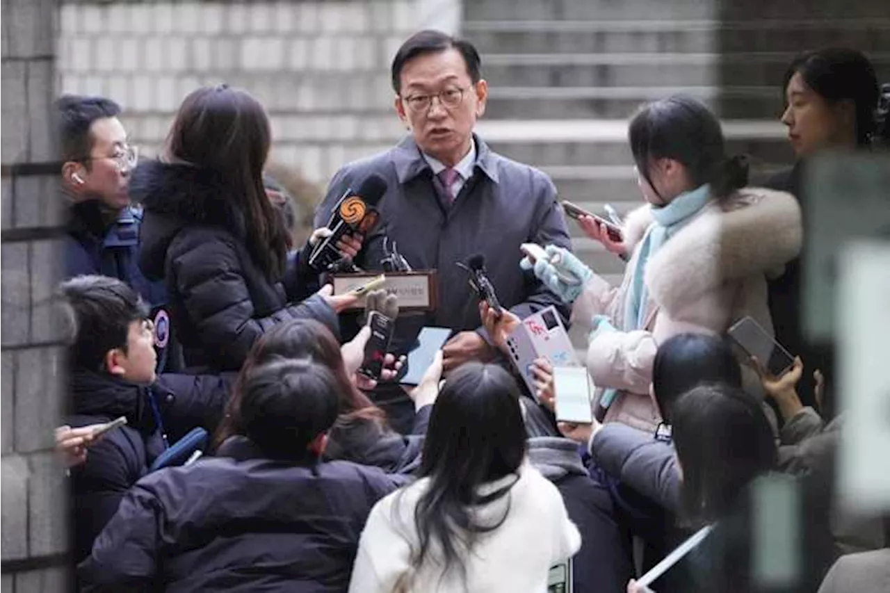 South Korean Impeached President Yoon Suk Yeol Refuses Further Questioning, Lawyers Claim Investigation Is Illegal