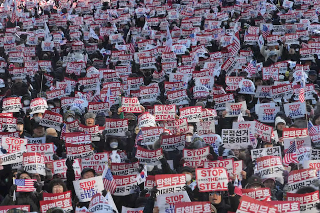 South Korean Protests Erupt as Impeached President Yoon Suk Yeol Faces Detention