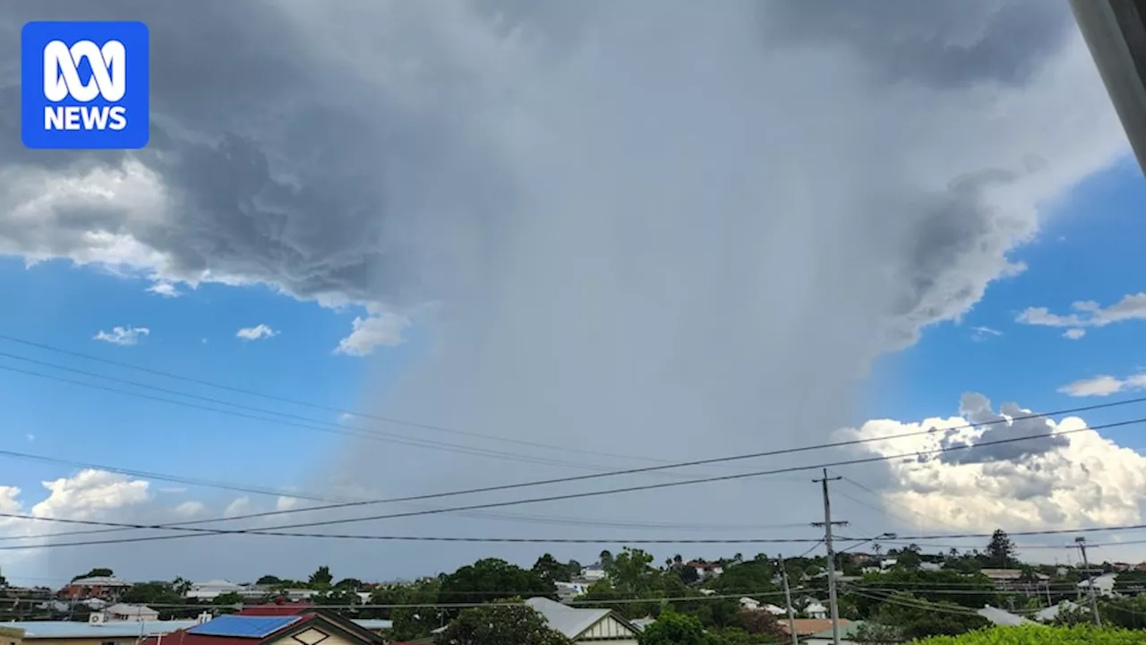 Brisbane Hit by Unusual Dry Microburst