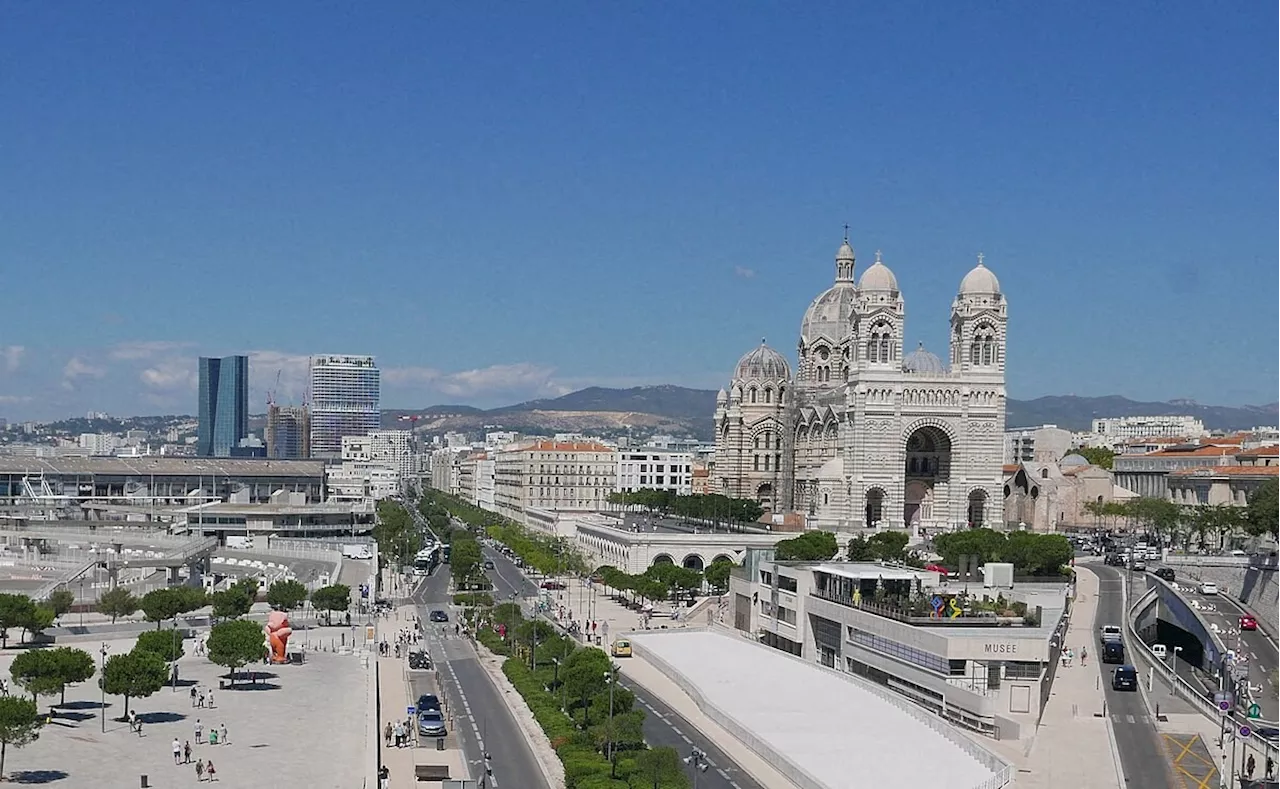 Pollution : Marseille et les Bouches-du-Rhône basculent en alerte rouge