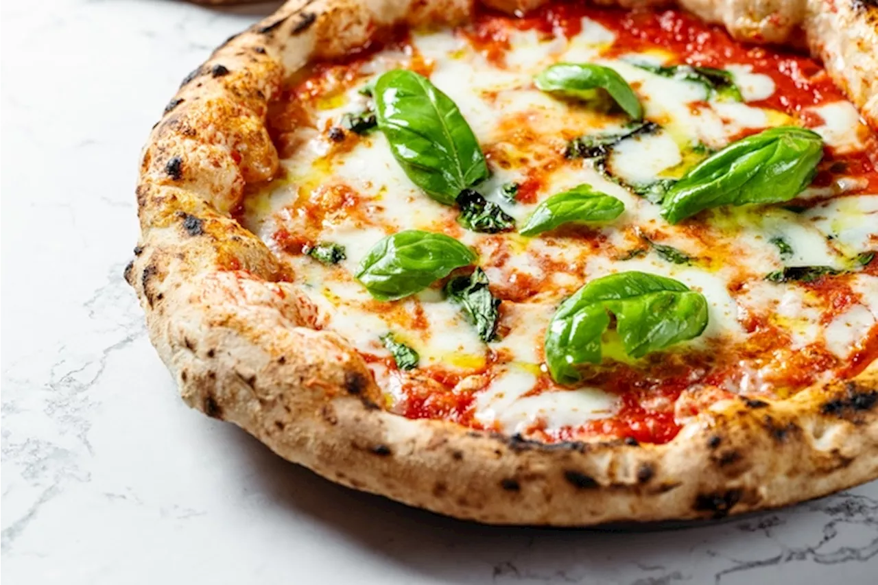 La Giornata Mondiale della Pizza: 9 Consigli per Gustarla Senza Sensi di Colpa