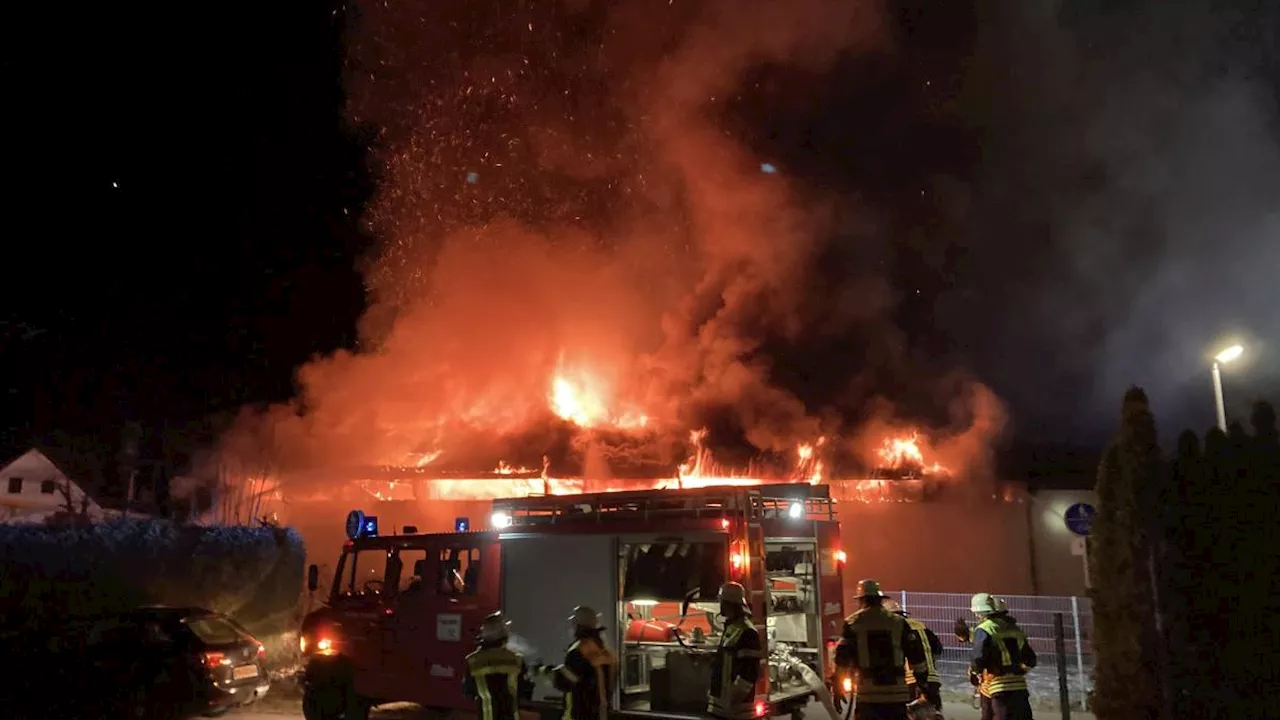 Drei Jugendliche als Tatverdächtige im Großbrand ermittelt