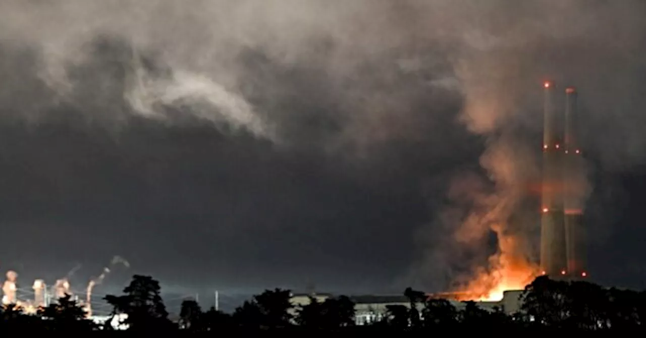 Massive Fire Engulfs Californian Power Plant With Lithium-Ion Batteries