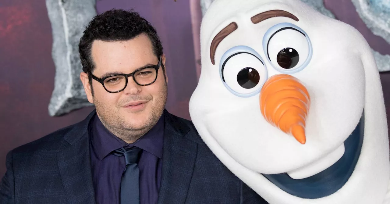 Frozen' Star Josh Gad Revealed That He Messed Up A Live Performance Of 'Let It Go' Because He Doesn't Know The Lyrics, And I'm Cringing A Little