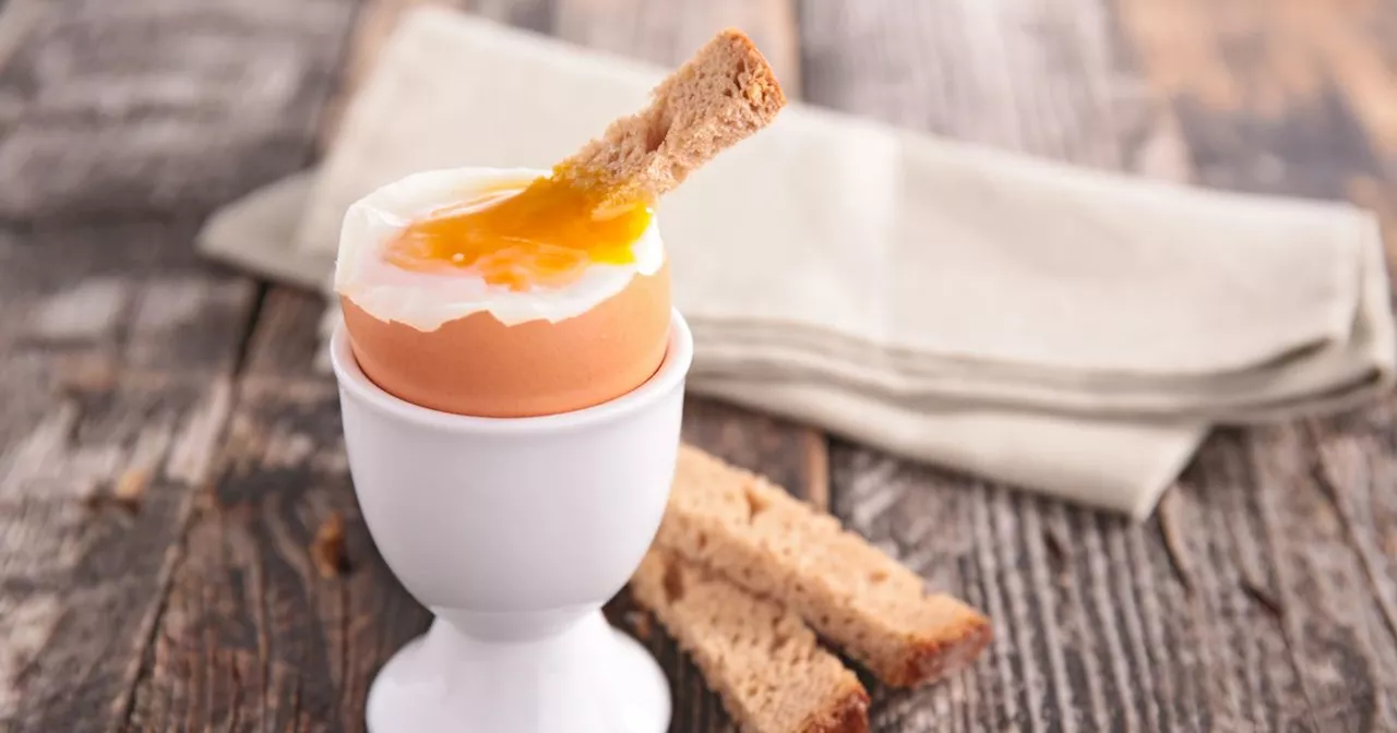 Chef's Astonishing Boiled Egg Hack Leaves Internet Astounded