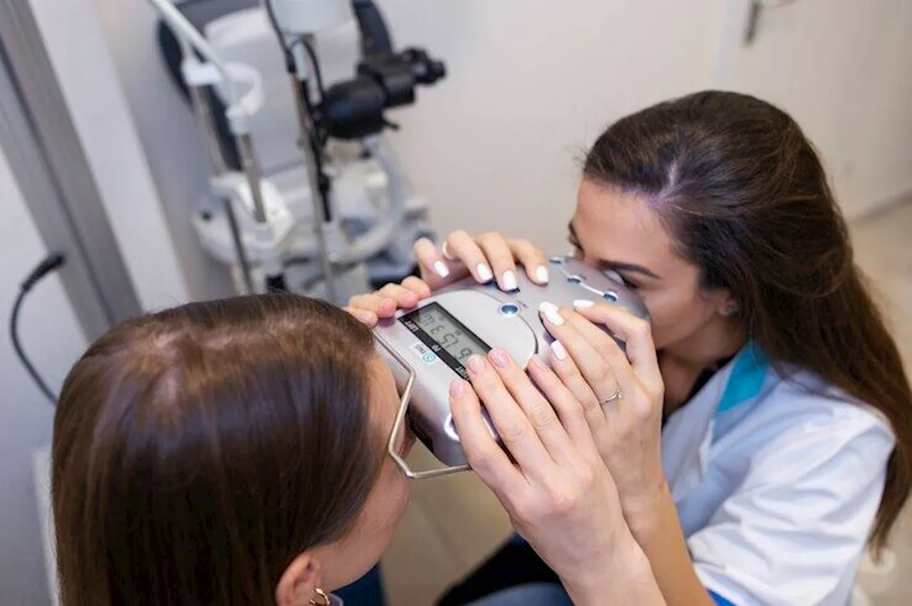 Protege tus ojos de la luz azul: La dieta que te ayuda a prevenir daños visuales