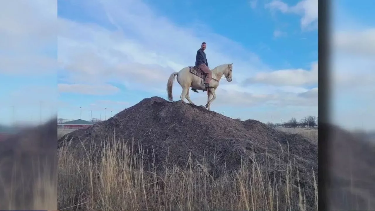 America's Amputee Rides Horses Across Country to Gulf of Mexico