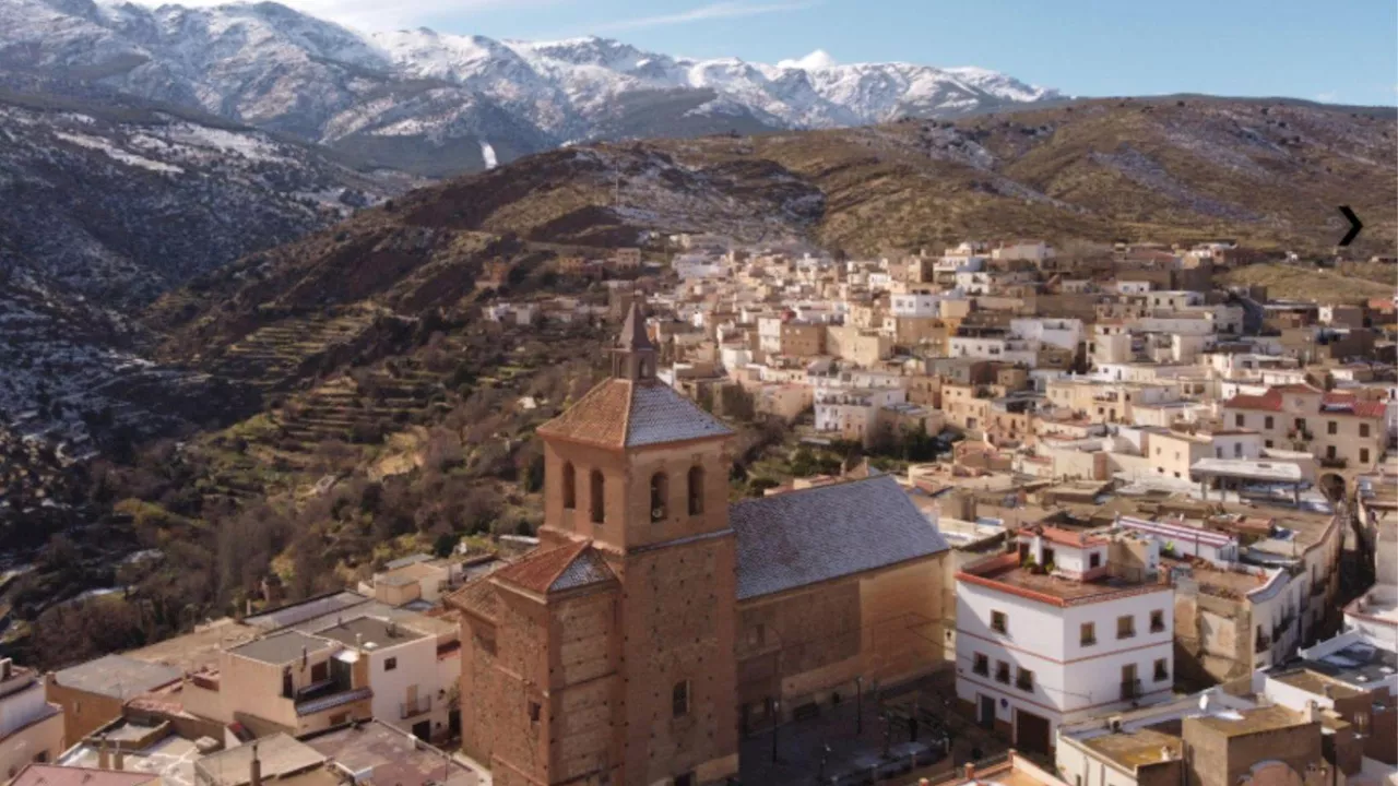 Abrucena: Un pueblo de oportunidades en la Sierra Nevada