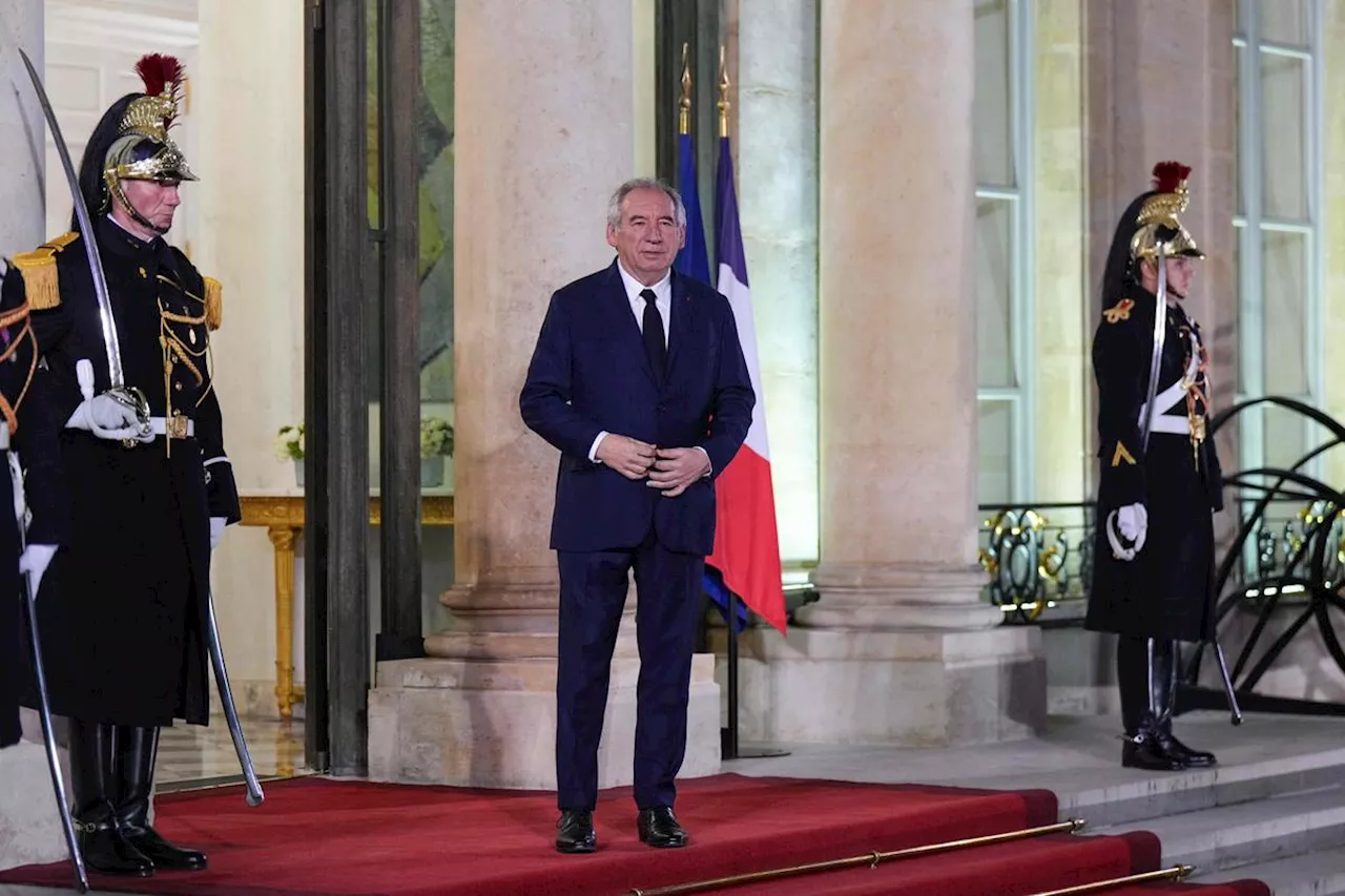 François Bayrou lance la concertation sur la réforme des retraites