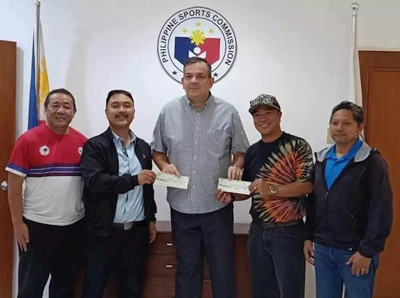 Baguio receives P8m Batang Pinoy, PNG cash prize