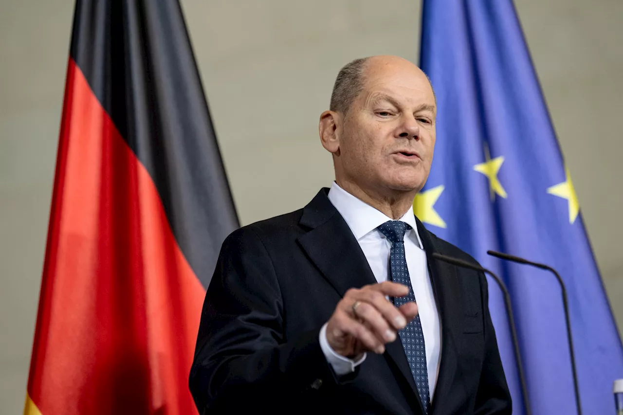 Scholz beharrt auf Schuldenaufnahme für Ukraine-Hilfe - Streit mit Baerbock spitzt sich zu