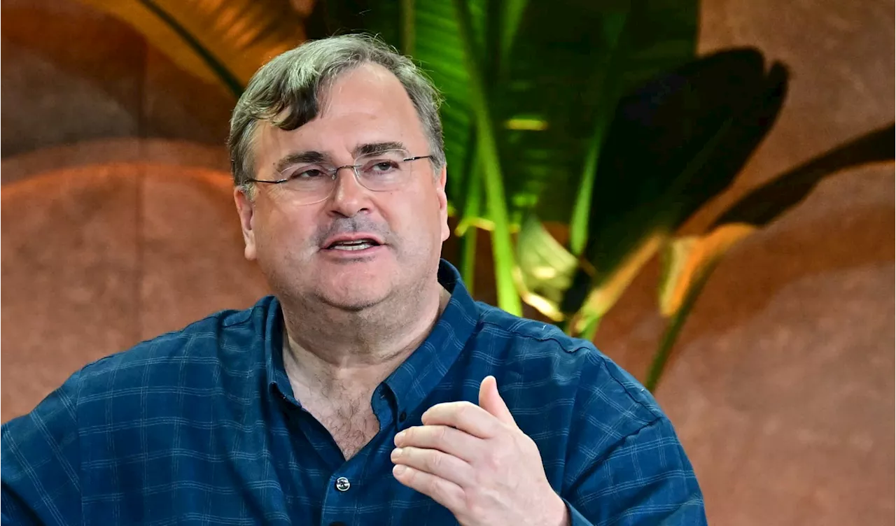 LinkedIn Co-Founder Reid Hoffman Shares 3 Traits of Successful Entrepreneurs