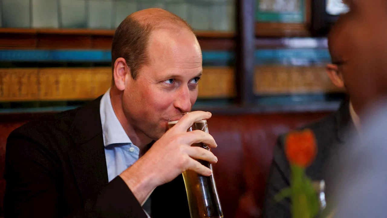 Prinz William lädt Aston-Villa-Fans in Pub auf ein Bier ein