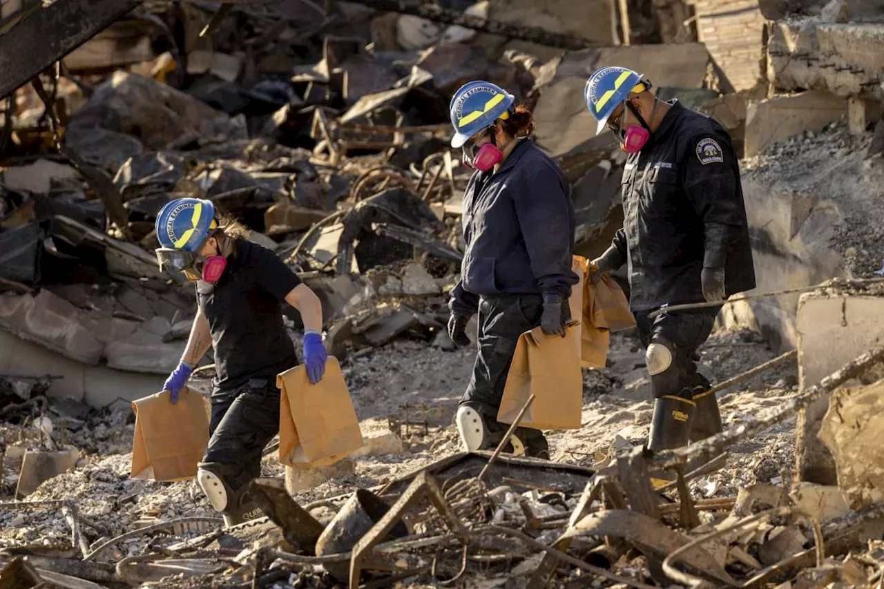 Inmates battling LA wildfires see chance for redemption