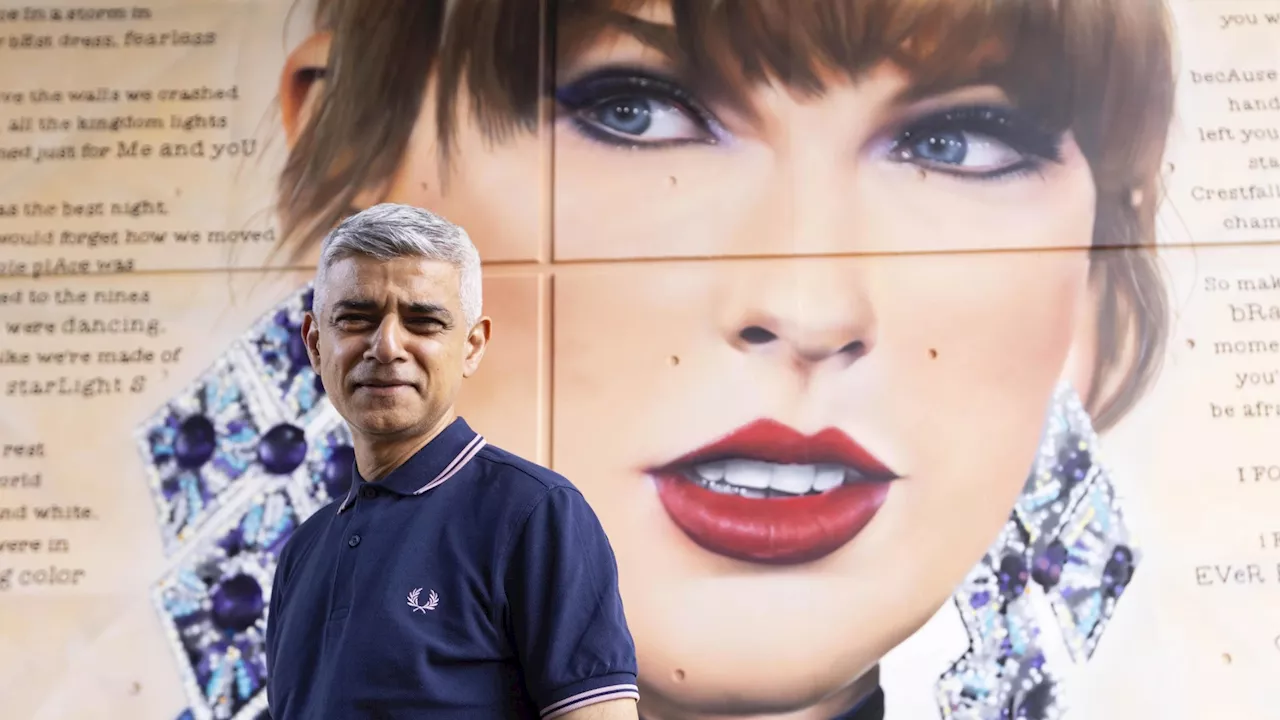 London Mayor Khan Investigated Over Free Concert Tickets